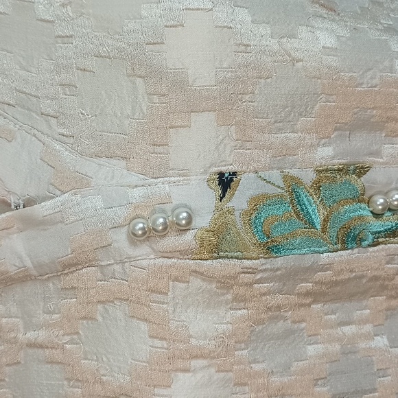 AGHA NOOR Pakistani/INDIAN DRESS 100% SILK with silk embroidery on bottom. - Picture 2 of 16